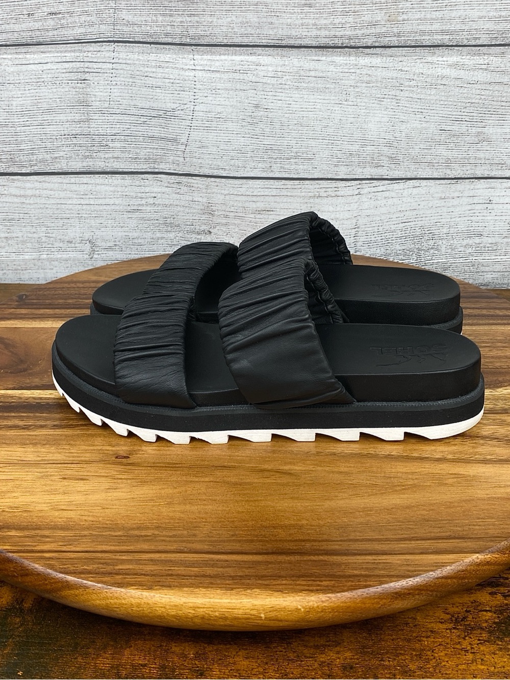 Sorel Roaming Ruched 2 Strap Slide Sandal Black Leather Women’s Shoe Size 9.5
